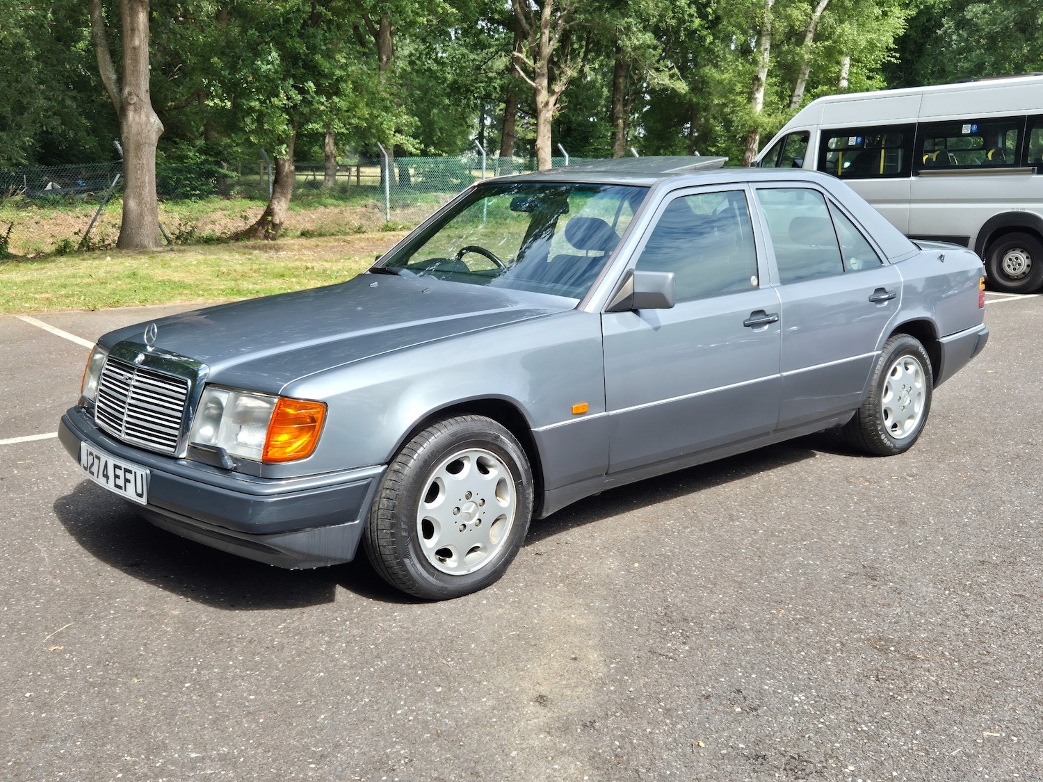 Used Mercedes-Benz 300 1992 for sale - 76506245: Photo 5