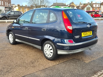 Used Nissan Almera Tino 2005 for sale - 76577412: Photo