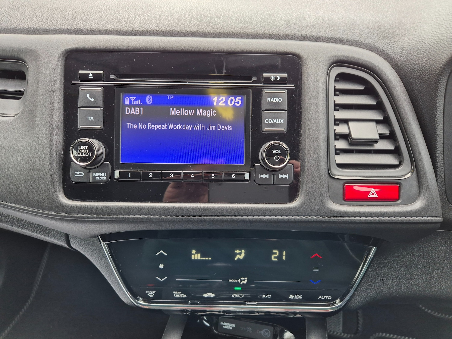 Used Honda HR-V 2016 for sale - 76506251: Photo 4