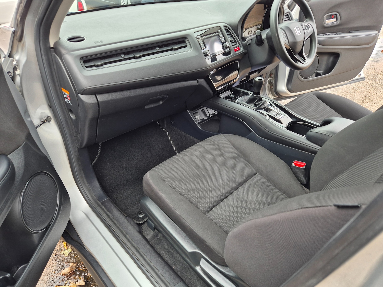 Used Honda HR-V 2016 for sale - 76506251: Photo 8