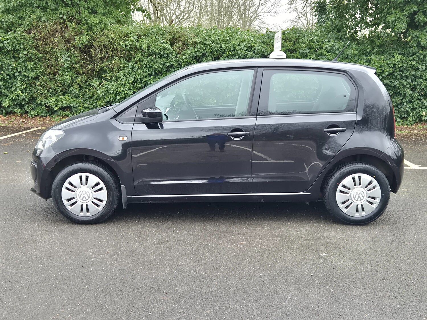 Used Volkswagen up! 2014 for sale - 77679772: Photo 14