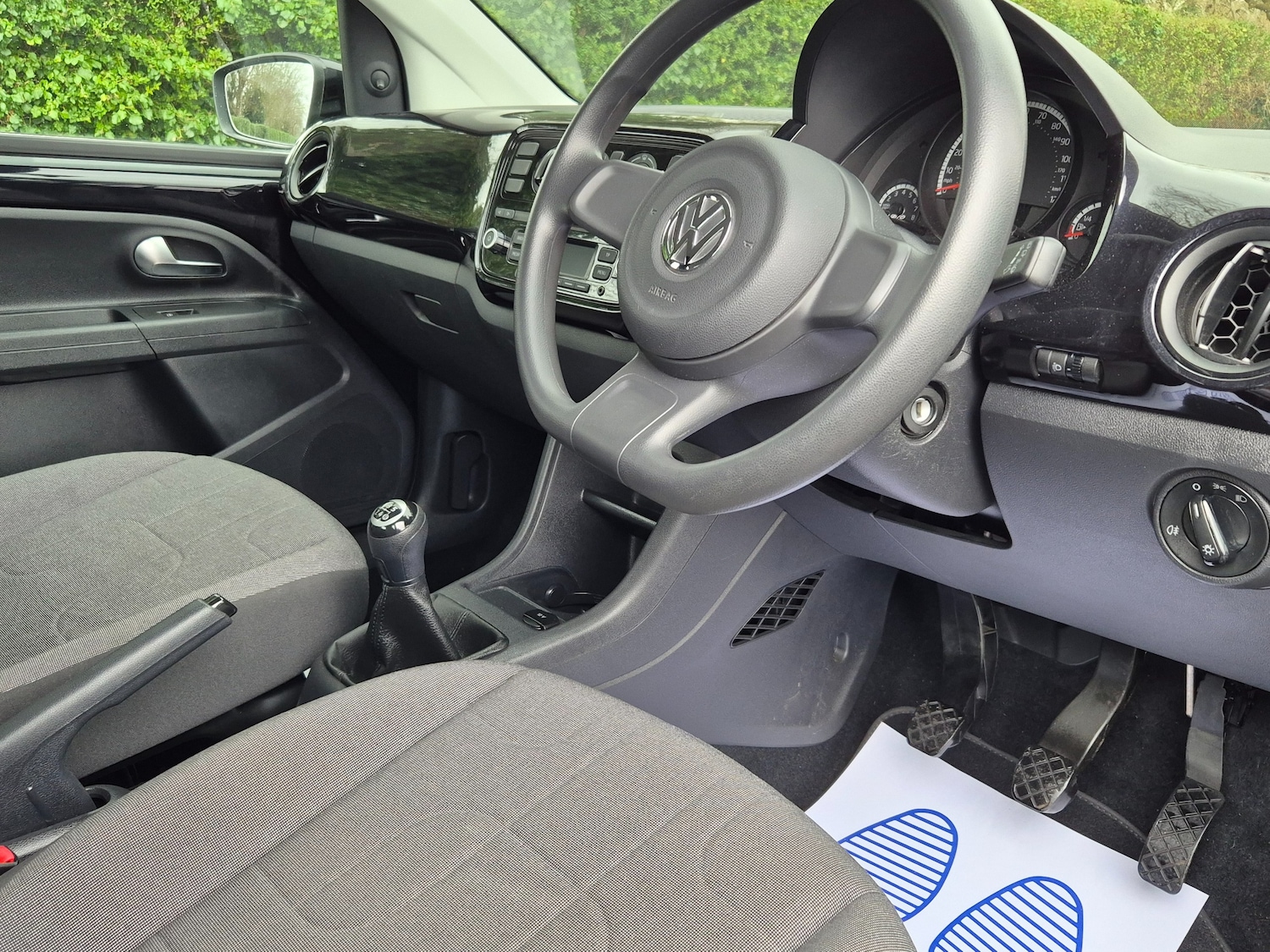 Used Volkswagen up! 2014 for sale - 77679772: Photo 7