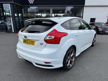 Used Ford Focus 2014 for sale - 78898672: Photo