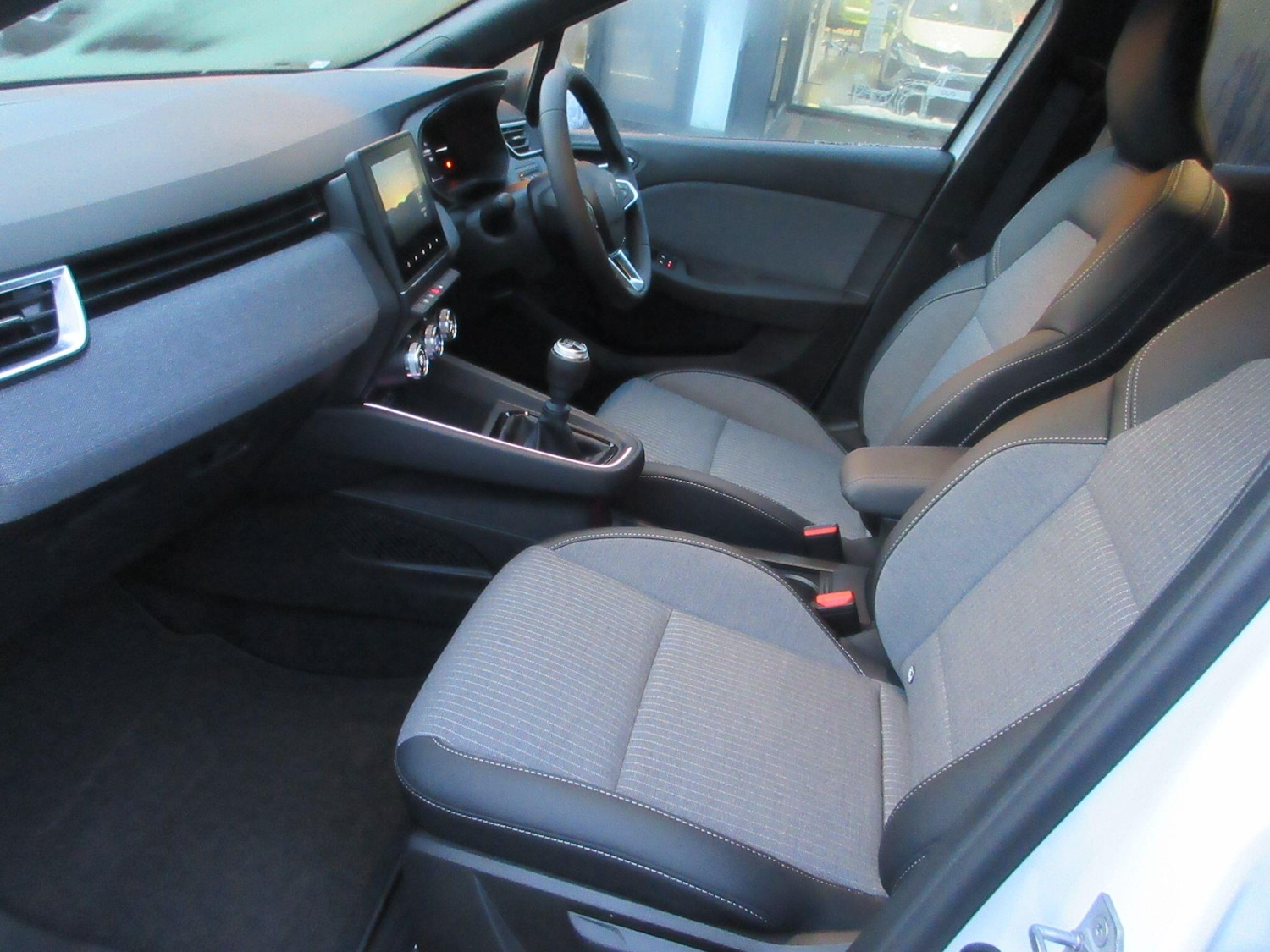 Used Renault Clio 2025 for sale - 77029687: Photo 13