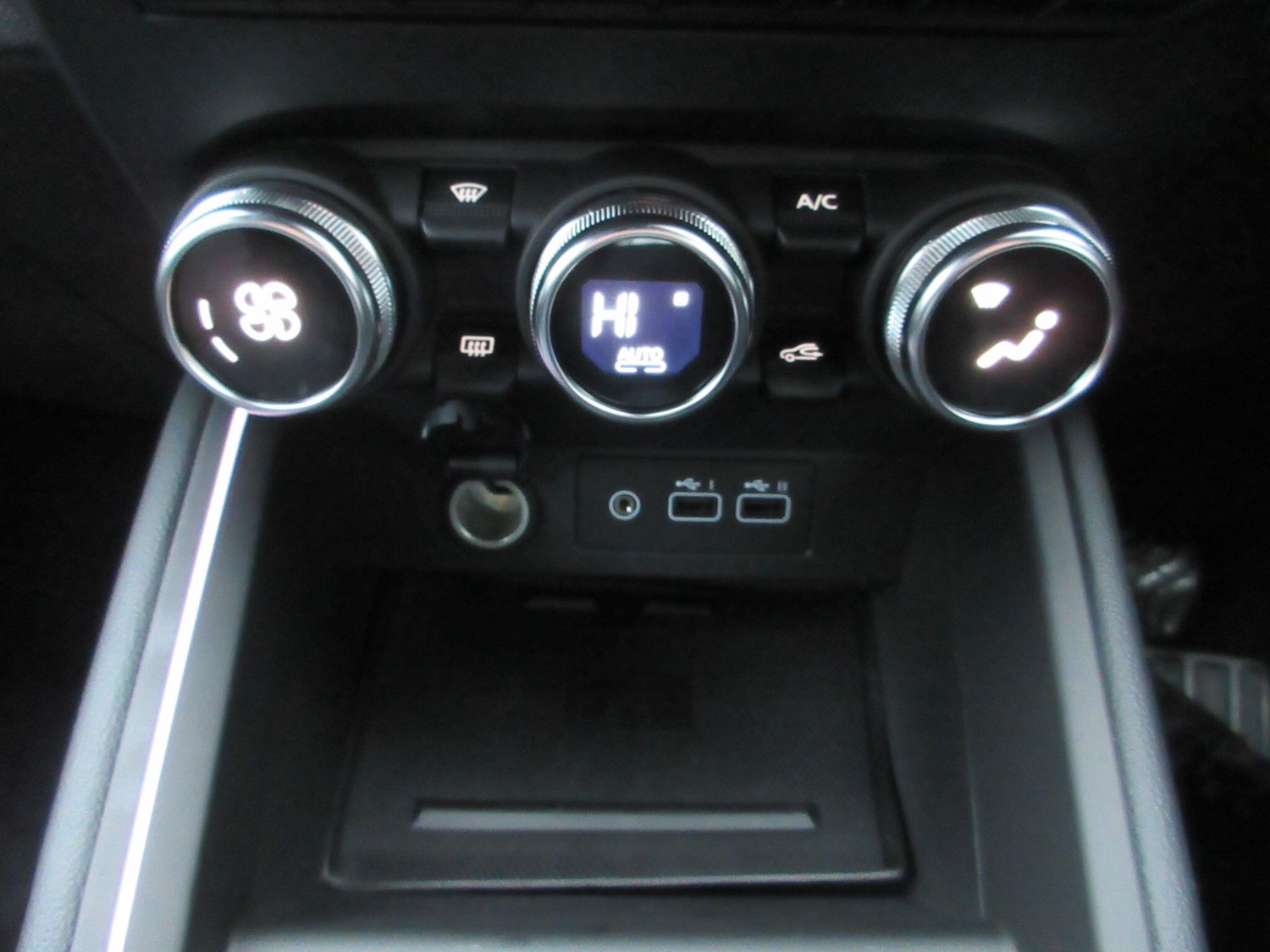 Used Renault Clio 2025 for sale - 77029687: Photo 33