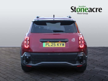 Used Renault 4 2025 for sale - 77550298: Photo