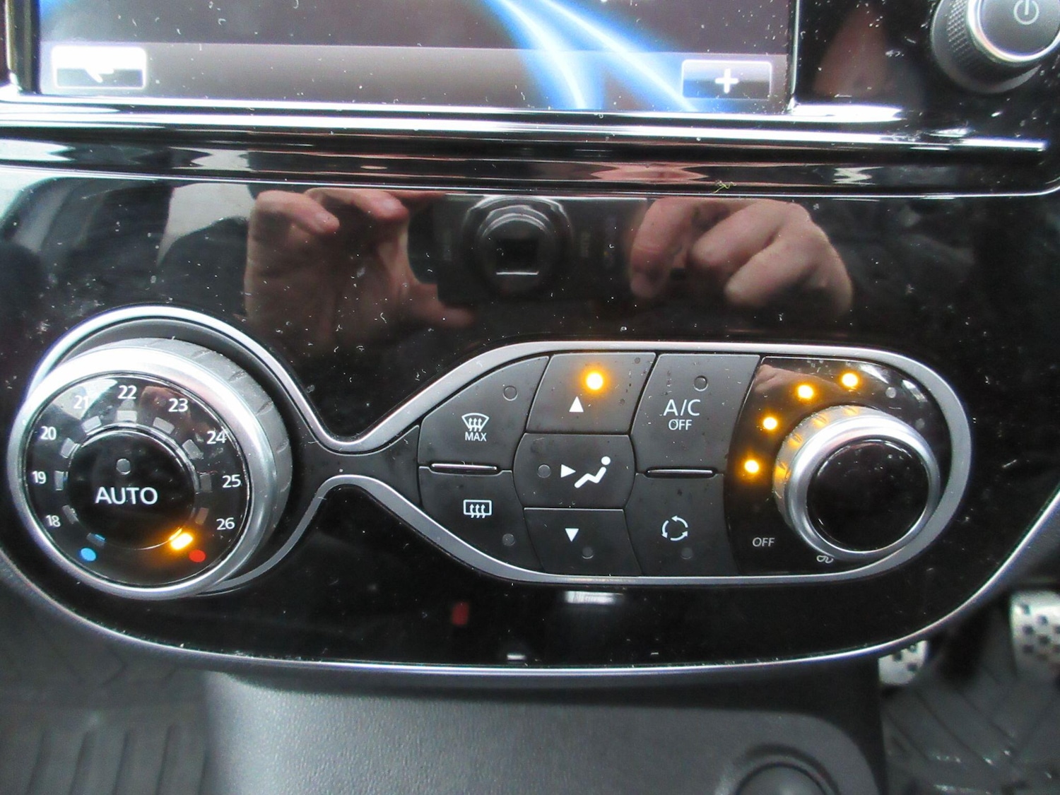 Used Renault Captur 2019 for sale - 77468685: Photo 28