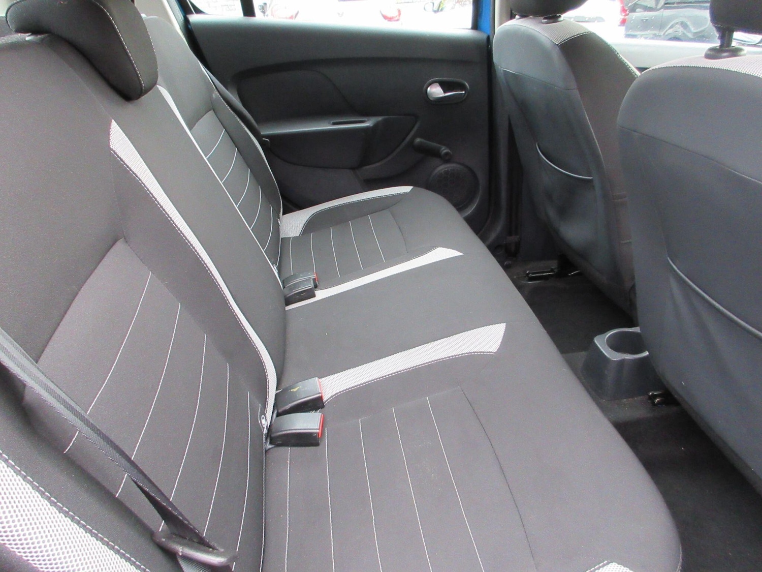 Used Dacia Sandero Stepway 2017 for sale - 77455415: Photo 16