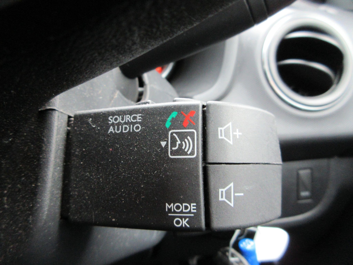 Used Dacia Sandero Stepway 2017 for sale - 77455415: Photo 33