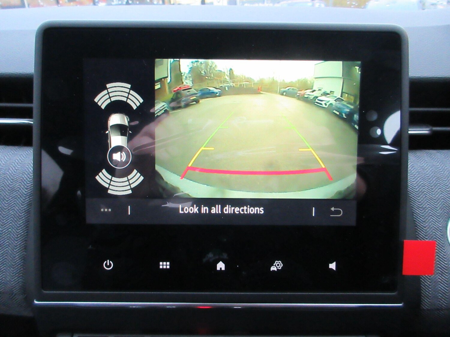 Used Renault Clio 2025 for sale - 77253650: Photo 31