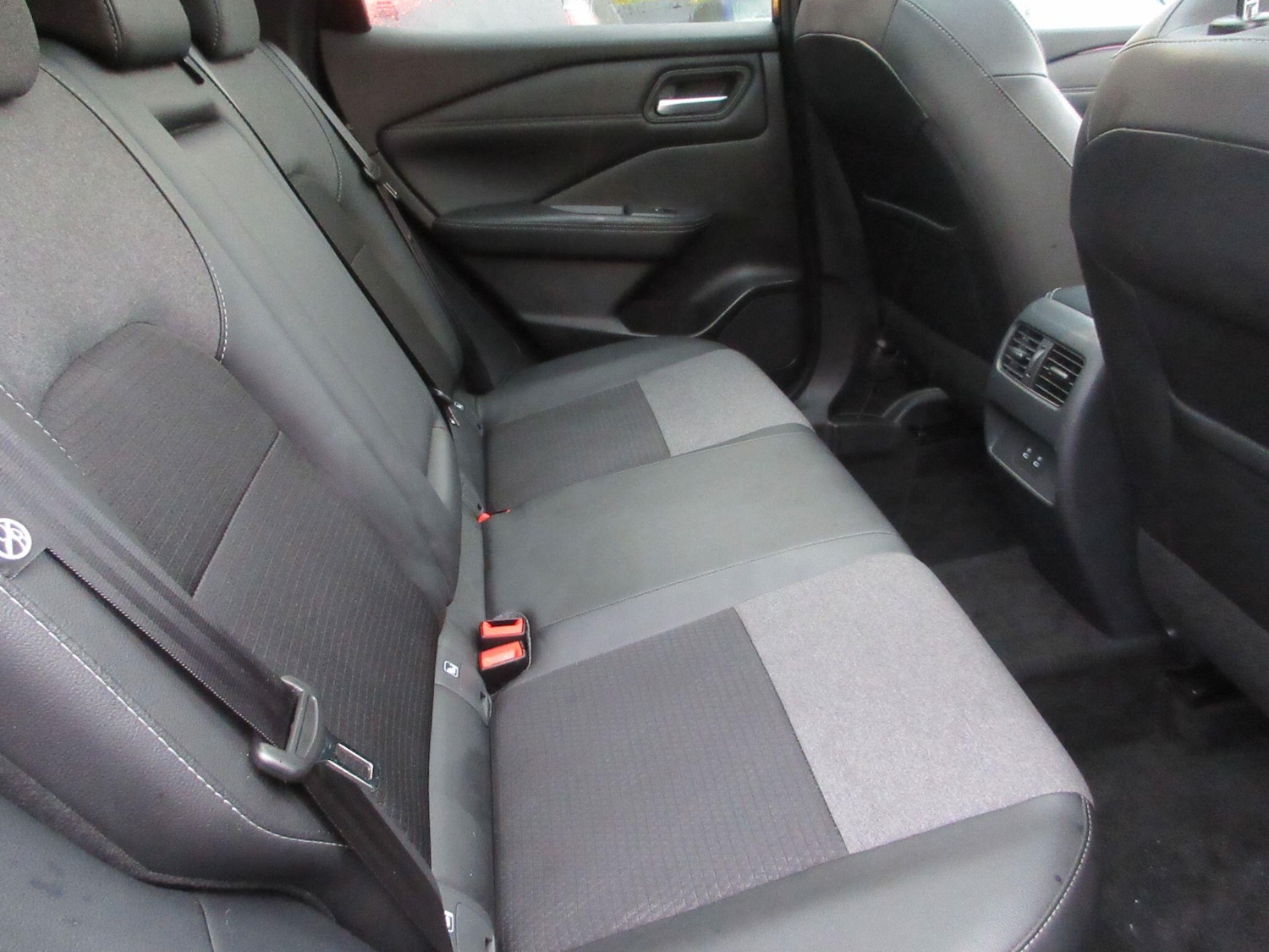 Used Nissan Qashqai for sale - 77279836: Photo 16