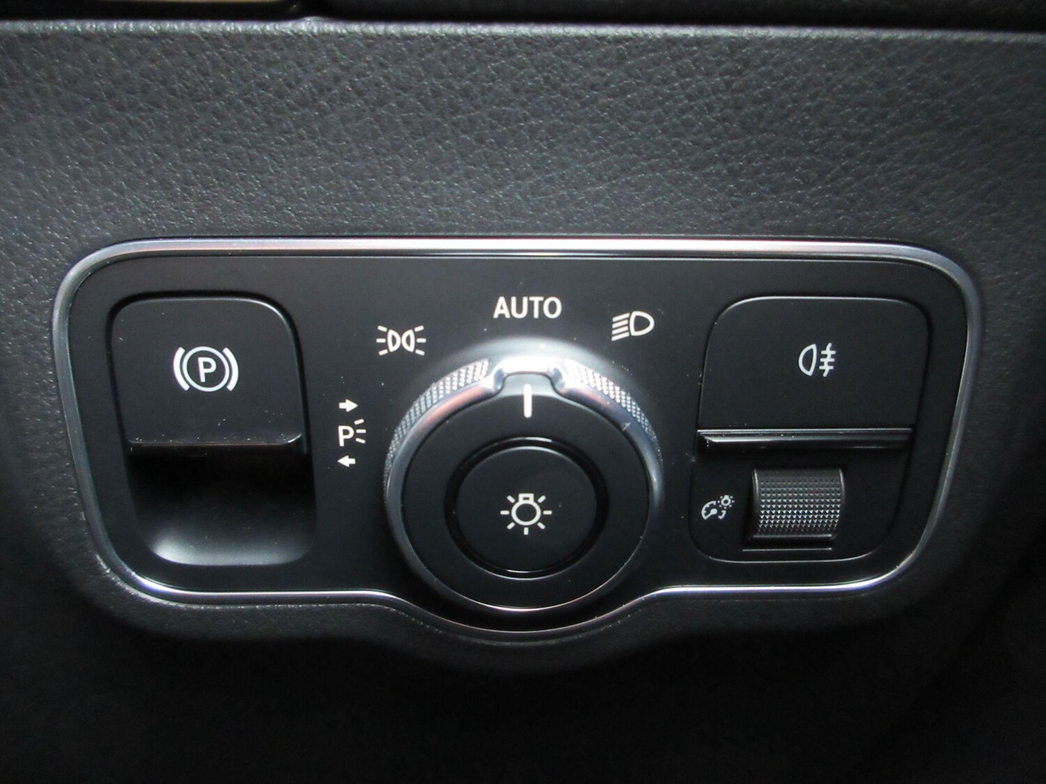 Used Mercedes-Benz B Class 2021 for sale - 77441223: Photo 45