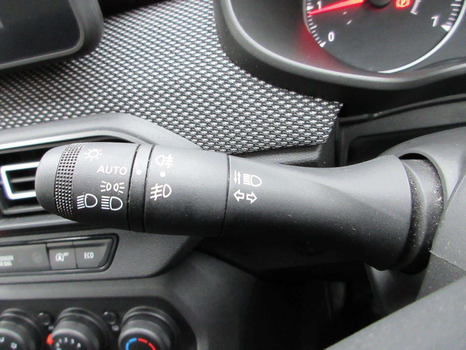 Used Dacia Sandero 2023 for sale - 77351761: Photo 34