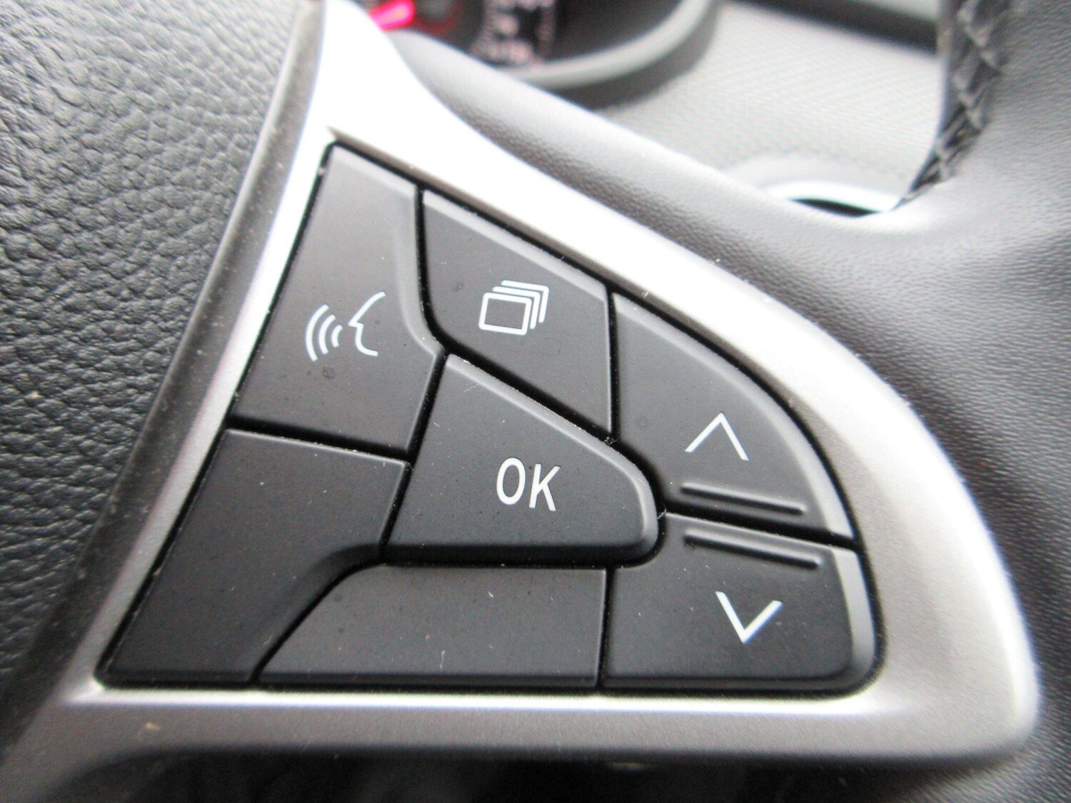 Used Dacia Sandero 2023 for sale - 77351761: Photo 37