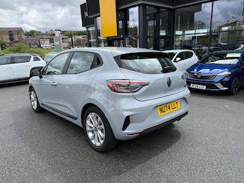 Used Renault Clio 2024 for sale - 78809704: Photo
