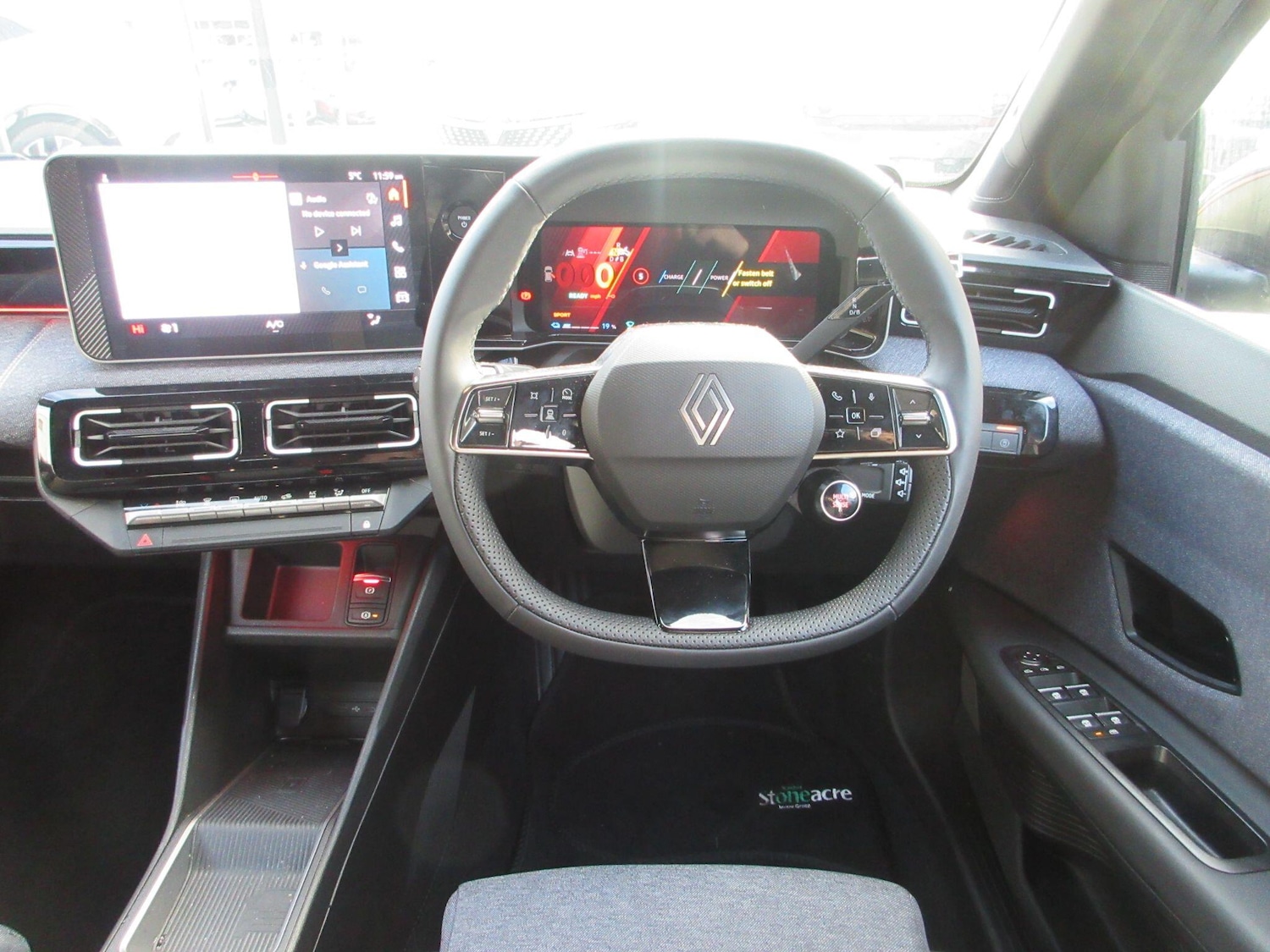 Used Renault 5 E-Tech electric 2025 for sale - 76801311: Photo 12