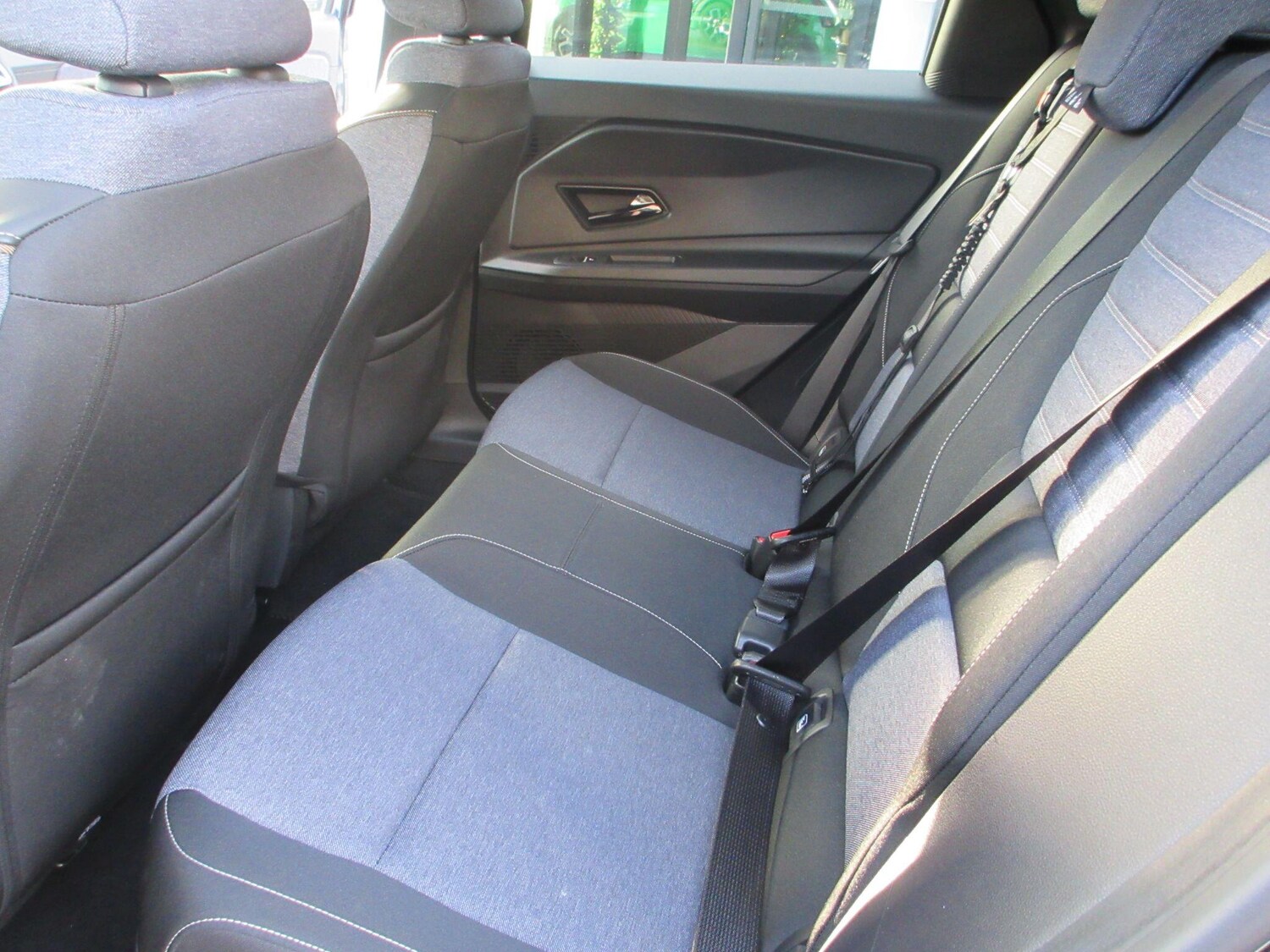 Used Renault 5 E-Tech electric 2025 for sale - 76801311: Photo 17