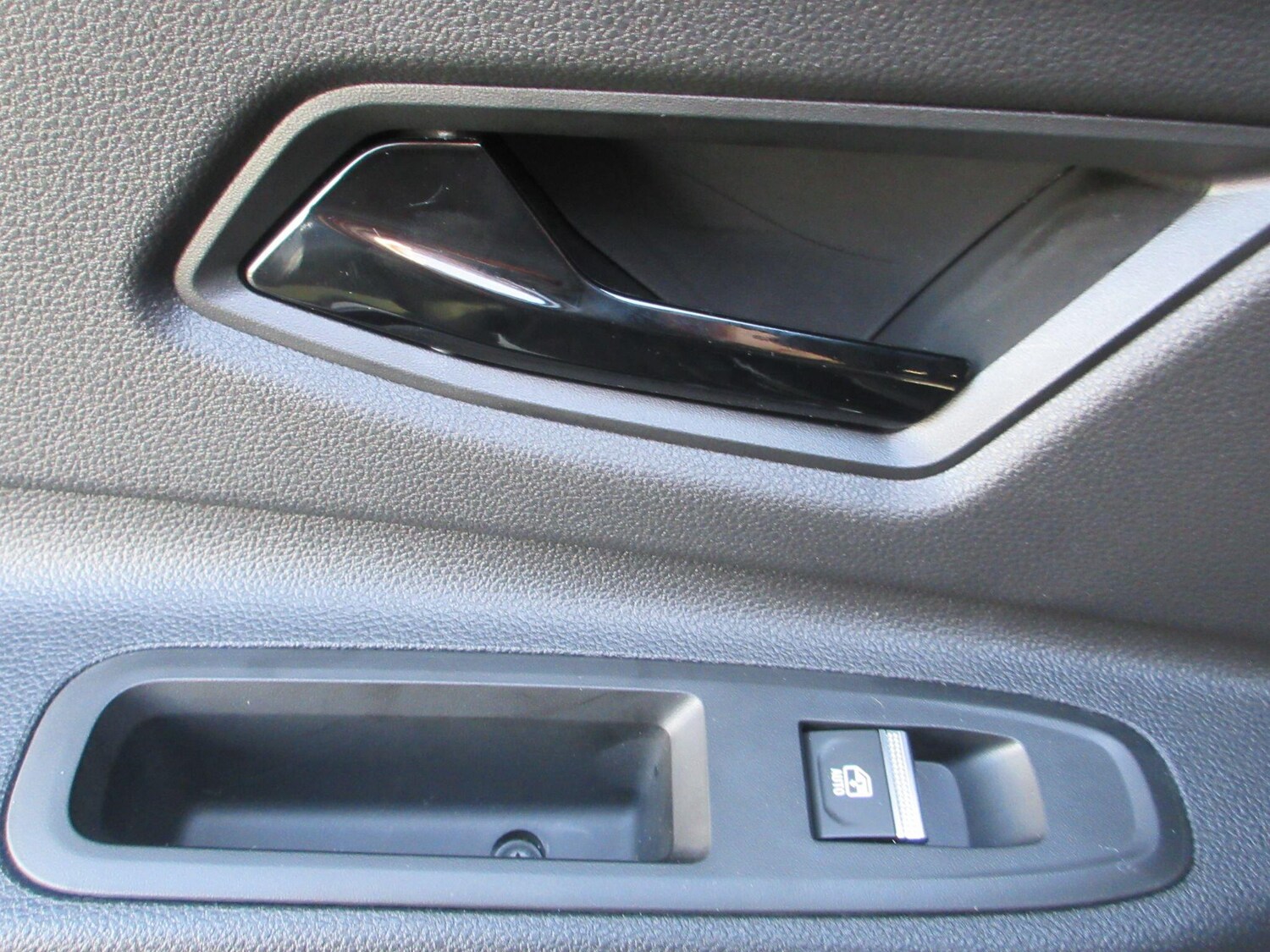 Used Renault 5 E-Tech electric 2025 for sale - 76801311: Photo 19