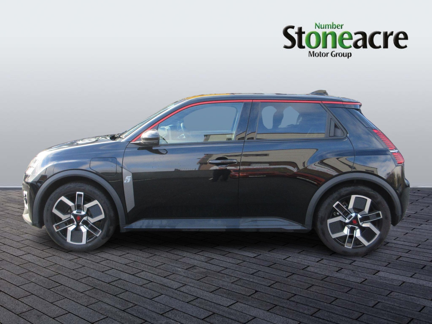 Used Renault 5 E-Tech electric 2025 for sale - 76801311: Photo 6