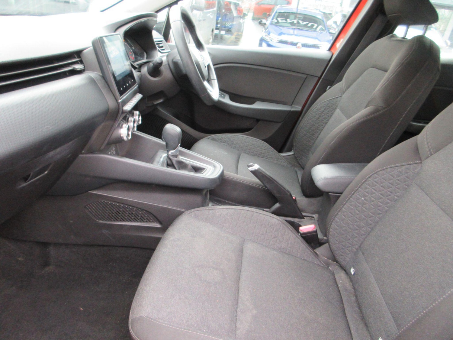 Used Renault Clio for sale - 77683454: Photo 16