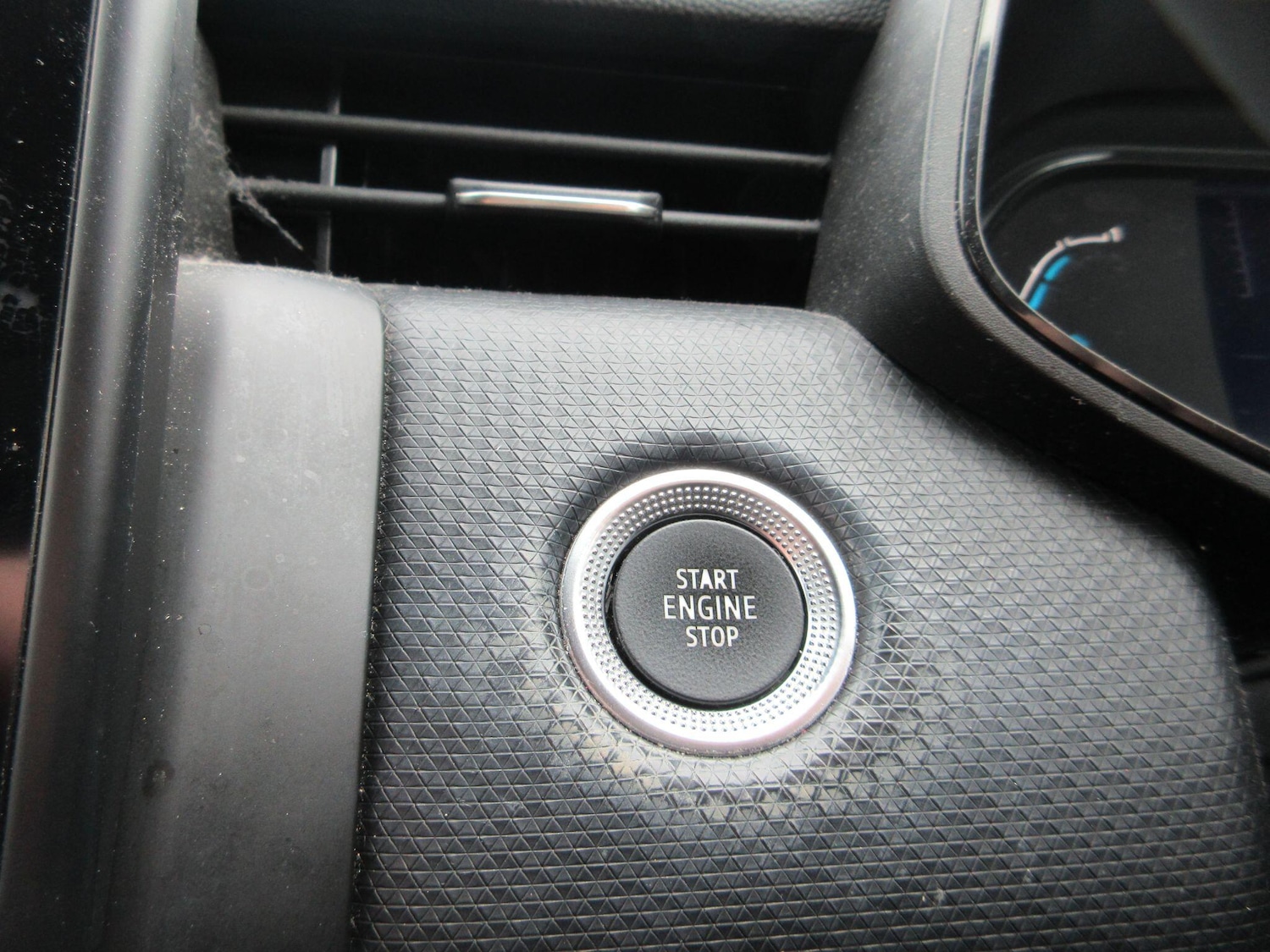 Used Renault Clio for sale - 77683454: Photo 34