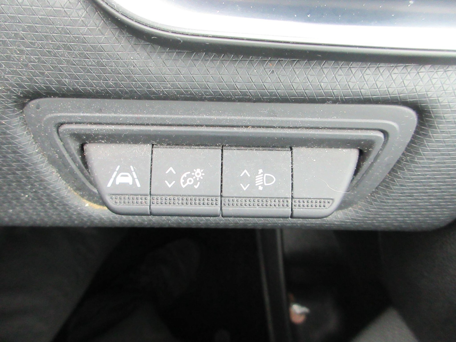 Used Renault Clio for sale - 77683454: Photo 39