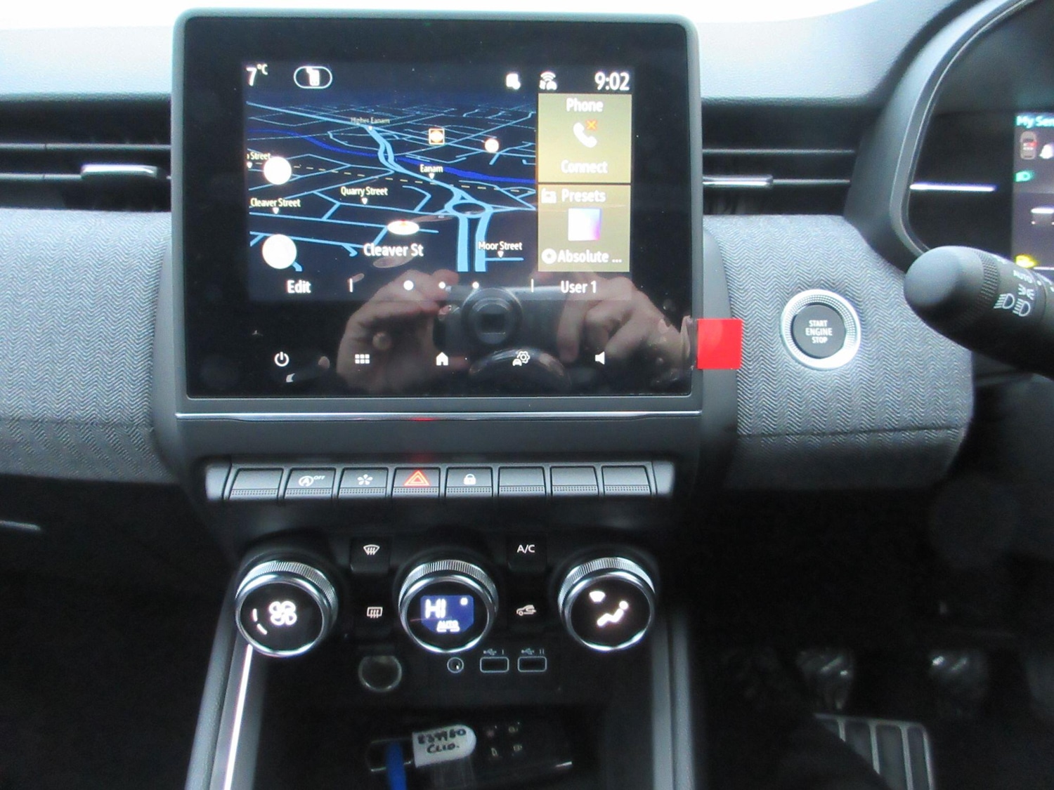 Used Renault Clio 2025 for sale - 76926022: Photo 15