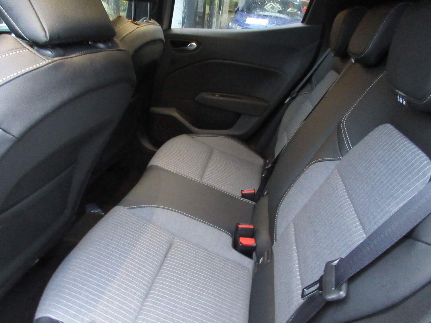 Used Renault Clio 2025 for sale - 76926022: Photo 17