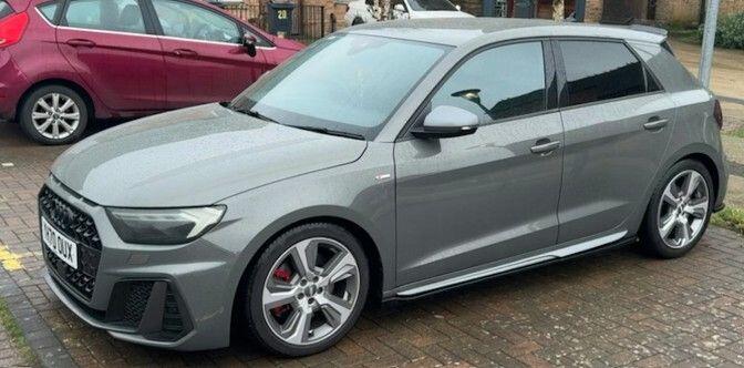 Used Audi A1 for sale - 77853505: Photo 2