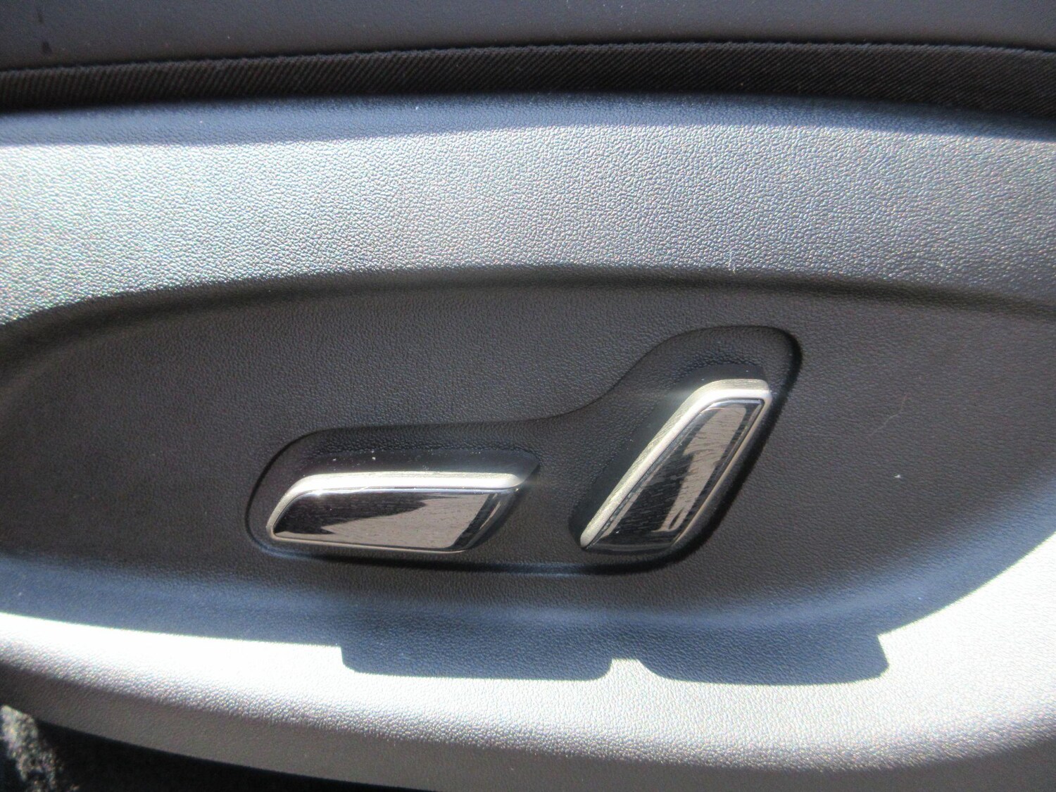 Vehicle 33