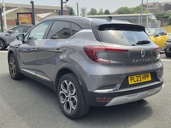 Used Renault Captur 2023 for sale - 79316206: Photo