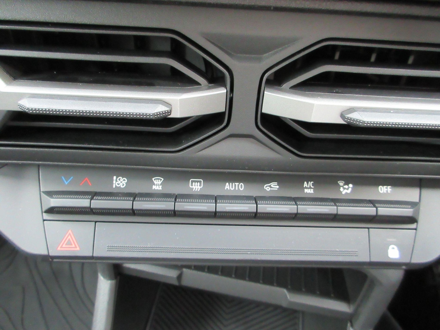 Used Dacia Duster 2025 for sale - 76327374: Photo 15