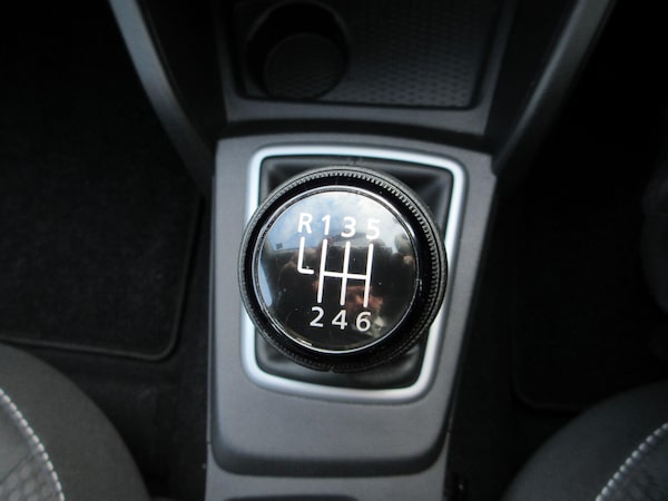 Used Dacia Duster 2023 for sale - 76121739: Photo 35