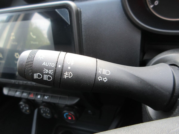 Used Dacia Duster 2023 for sale - 76121739: Photo 37