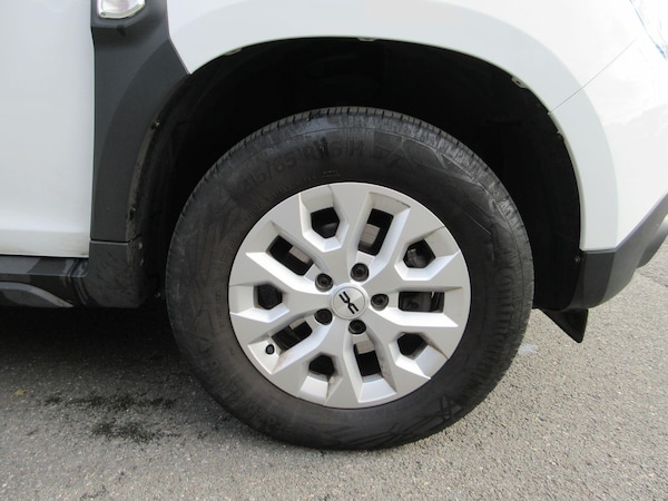 Used Dacia Duster 2023 for sale - 76121739: Photo 9