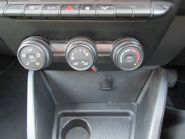 Used Dacia Duster 2020 for sale - 76270032: Photo 36