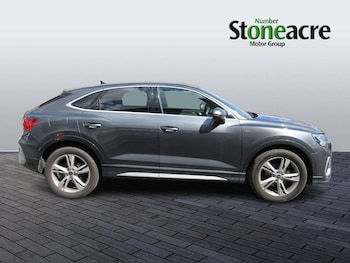 Used Audi Q3 2023 for sale - 78661152: Photo