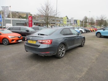 Used Skoda Superb 2017 for sale - 77722643: Photo