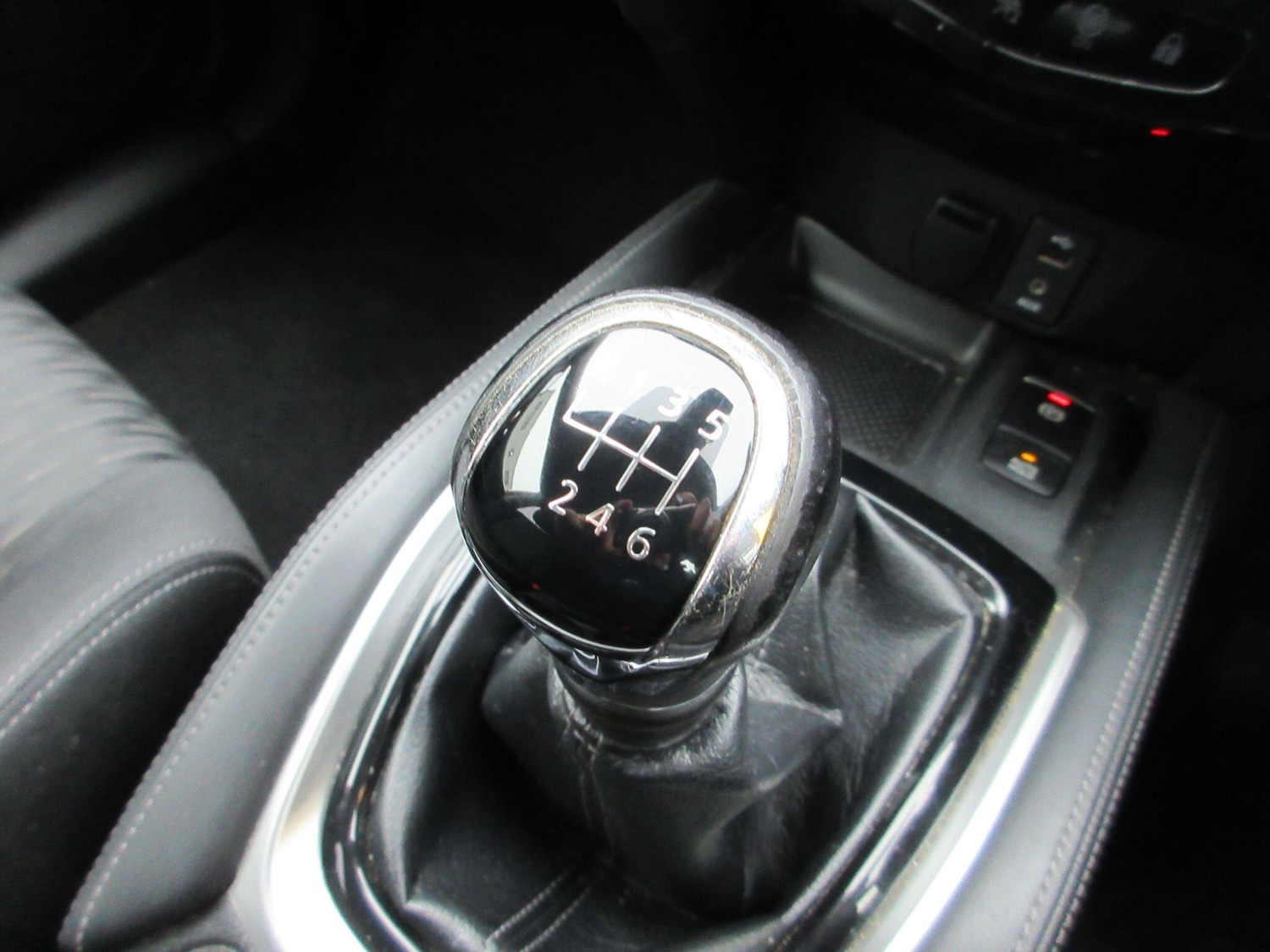 Used Nissan X-Trail 2018 for sale - 77424812: Photo 33