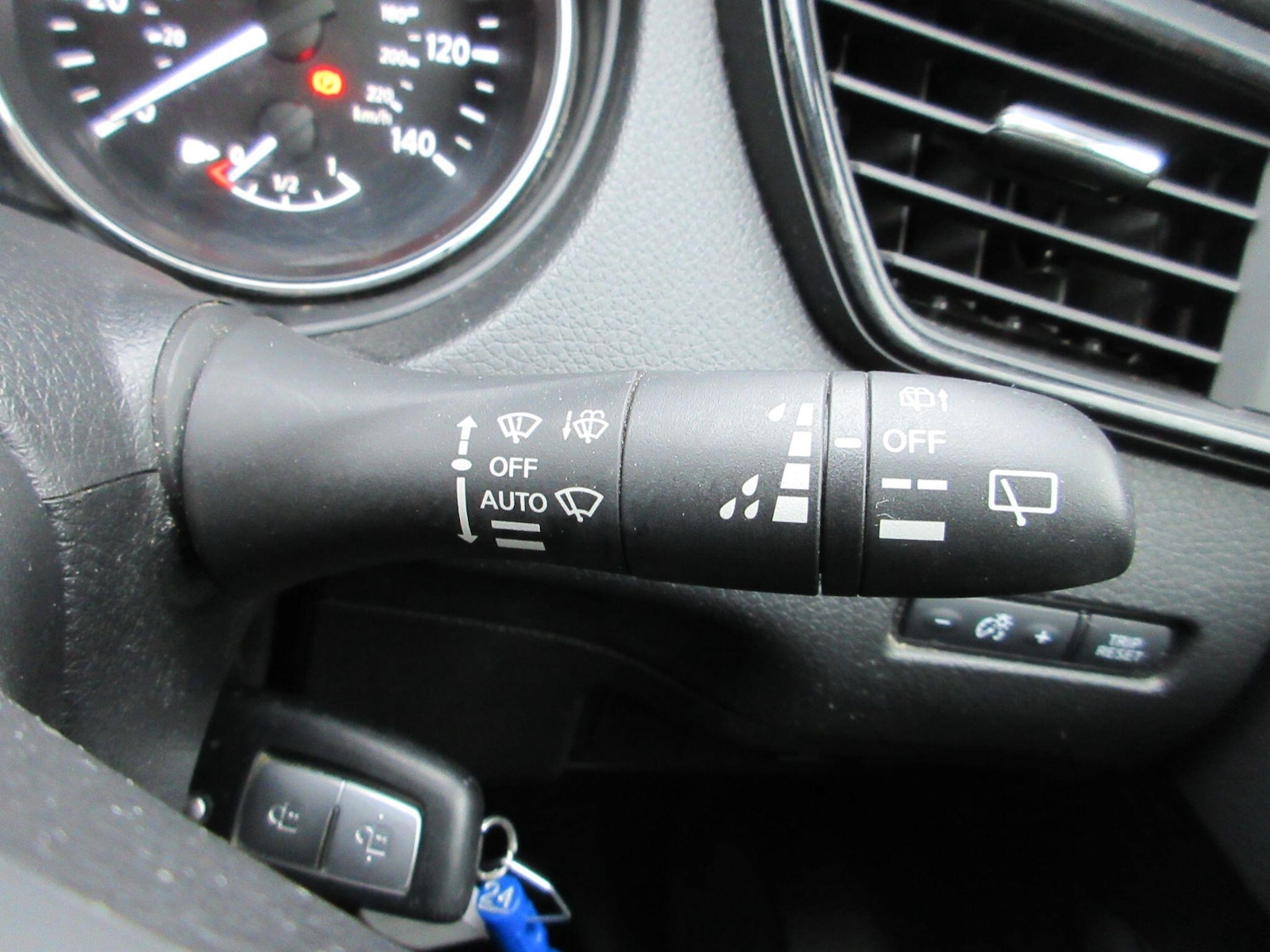 Used Nissan X-Trail 2018 for sale - 77424812: Photo 36