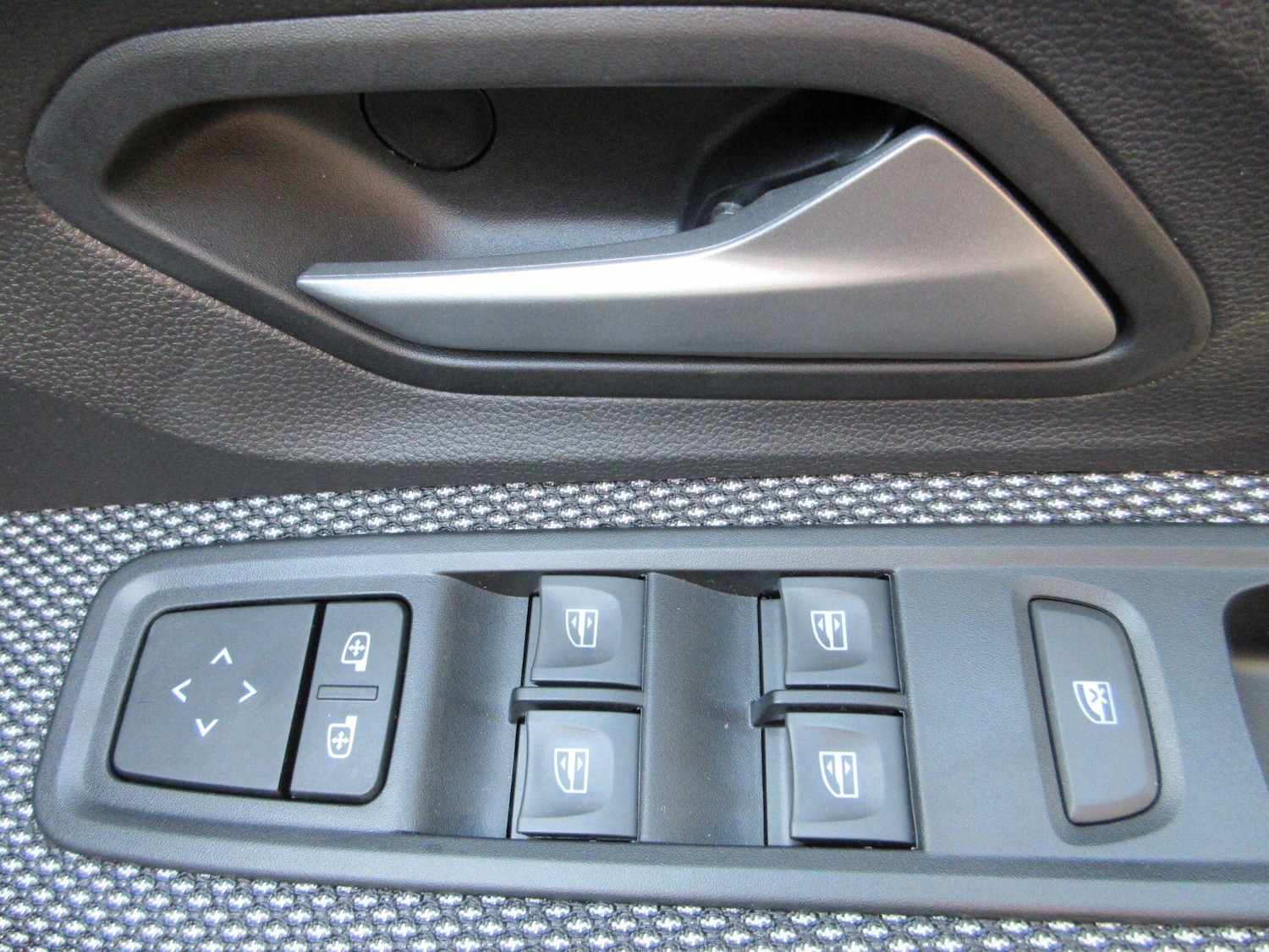 Used Dacia Sandero 2025 for sale - 77411059: Photo 39