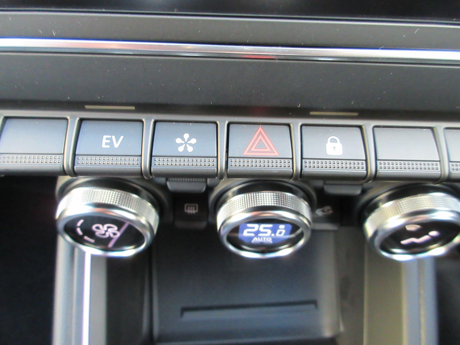 Used Renault Clio 2025 for sale - 77411868: Photo 36