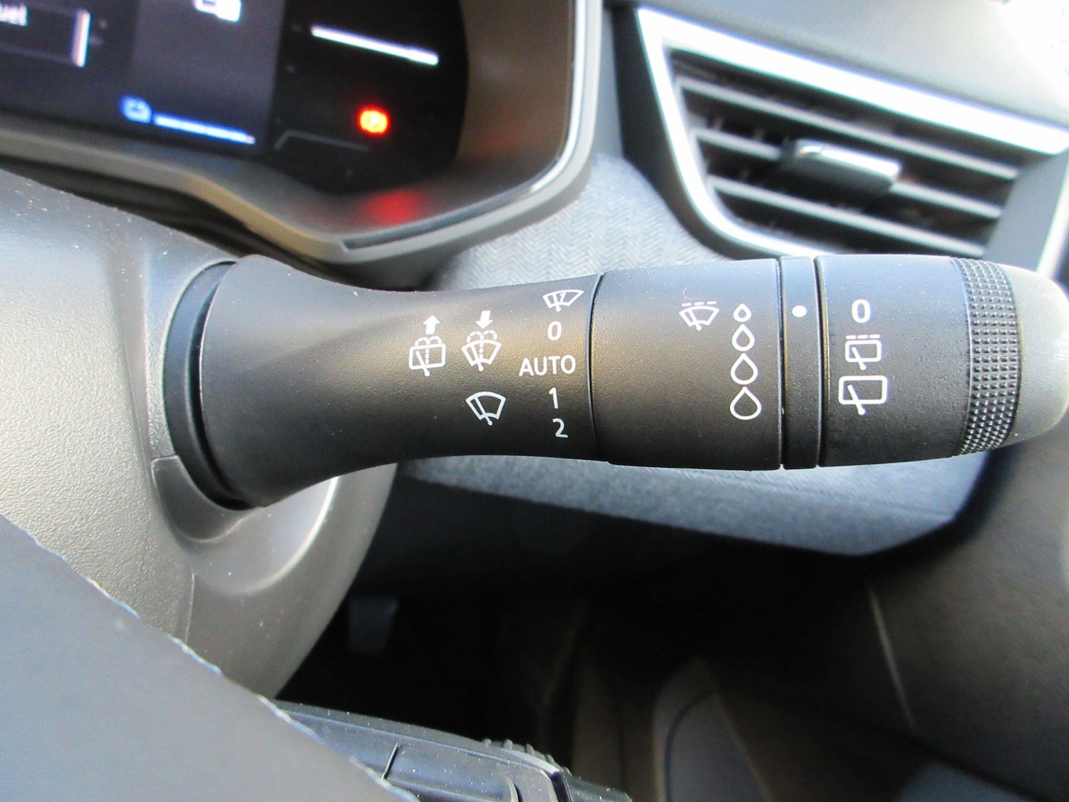 Used Renault Clio 2025 for sale - 77411868: Photo 44