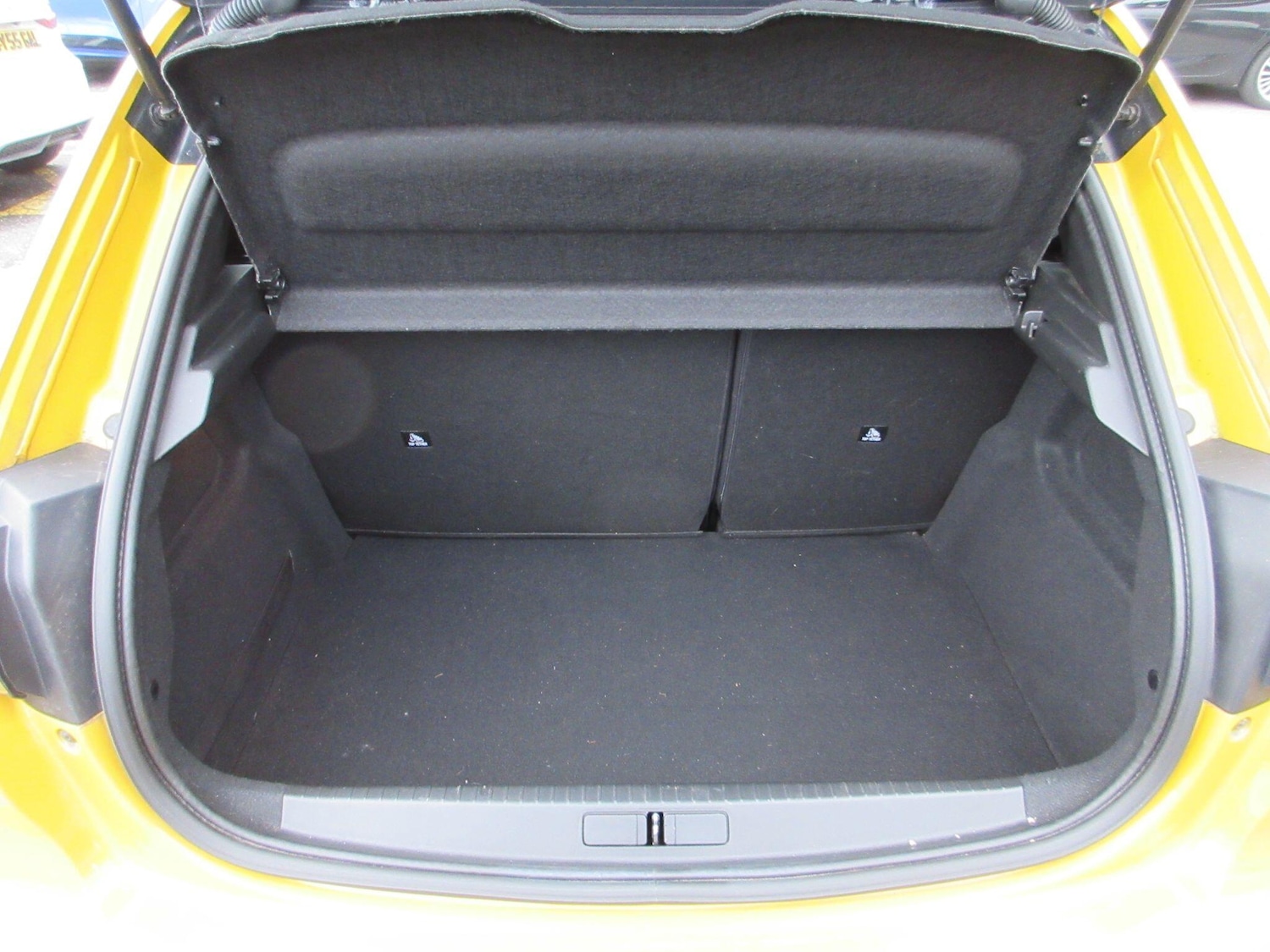 Used Peugeot 208 2022 for sale - 77670333: Photo 10