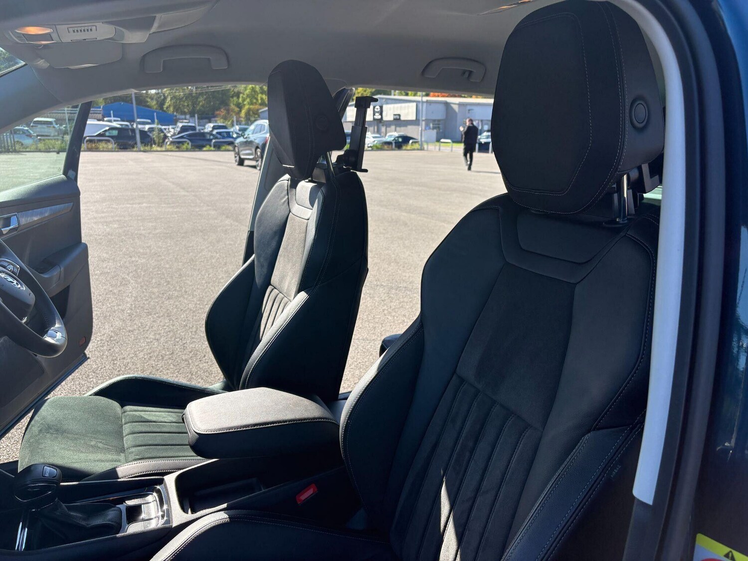 Used Skoda Karoq 2022 for sale - 76832407: Photo 12