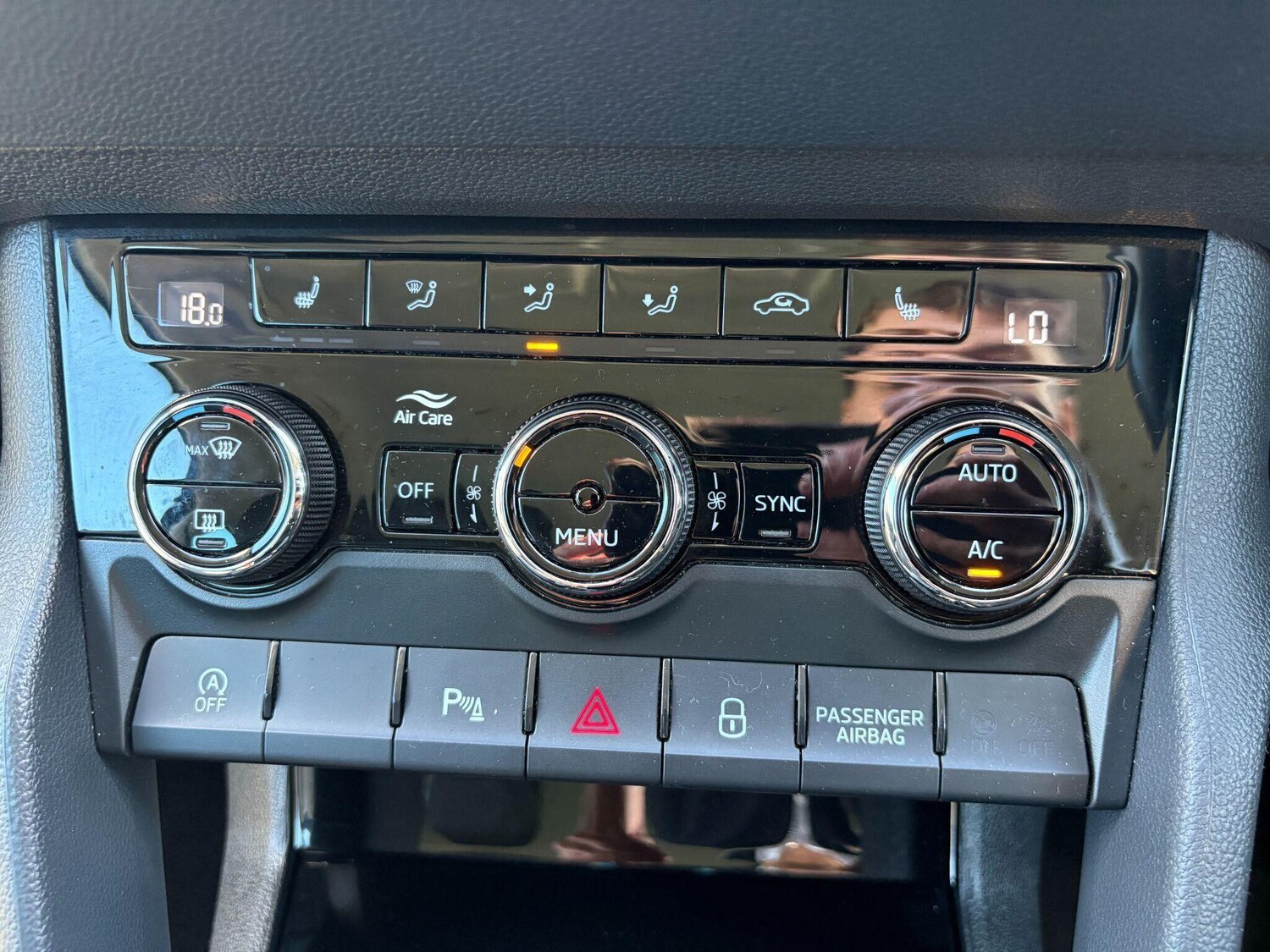 Used Skoda Karoq 2022 for sale - 76832407: Photo 36