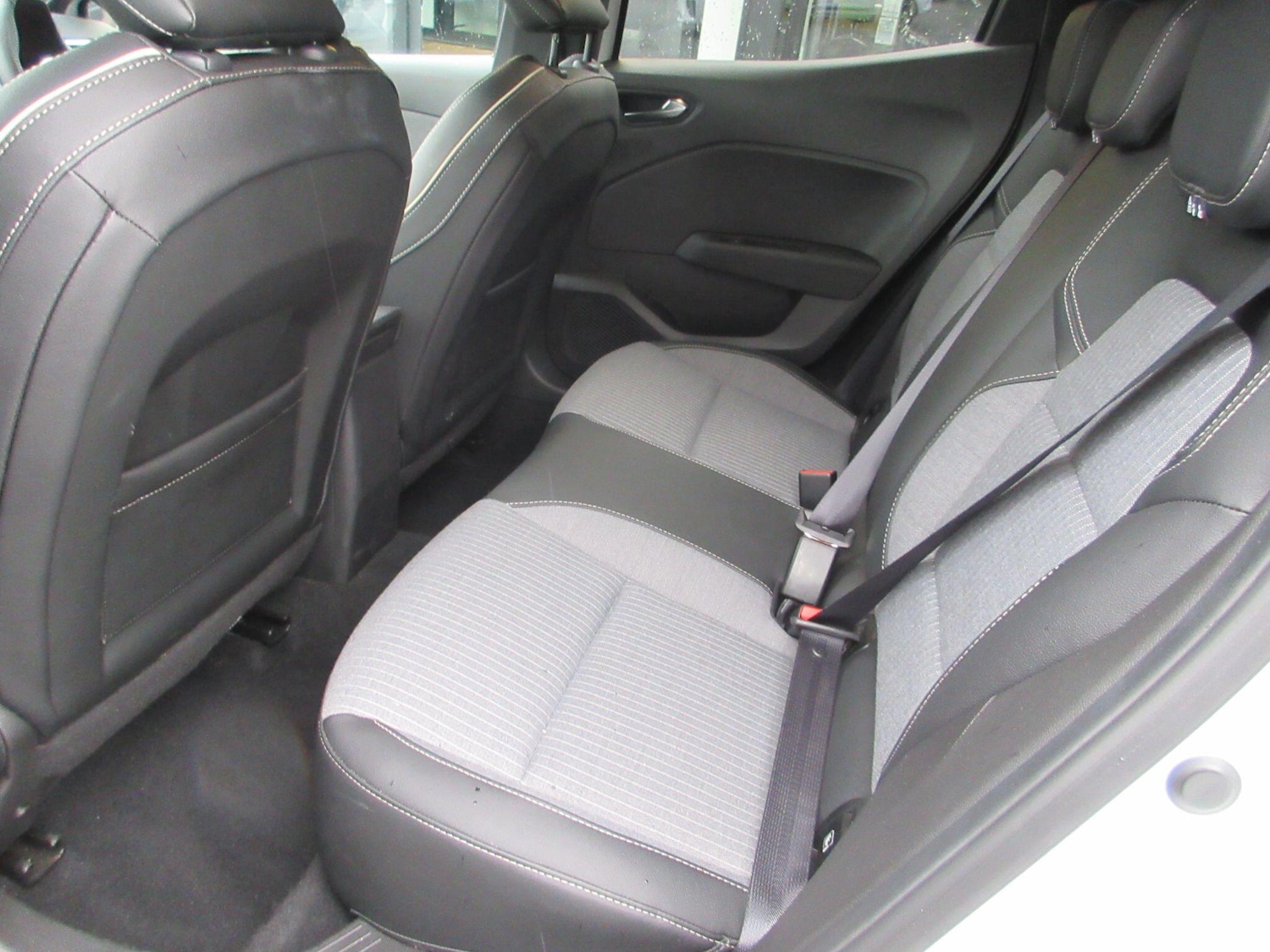 Used Renault Clio 2024 for sale - 76259455: Photo 18