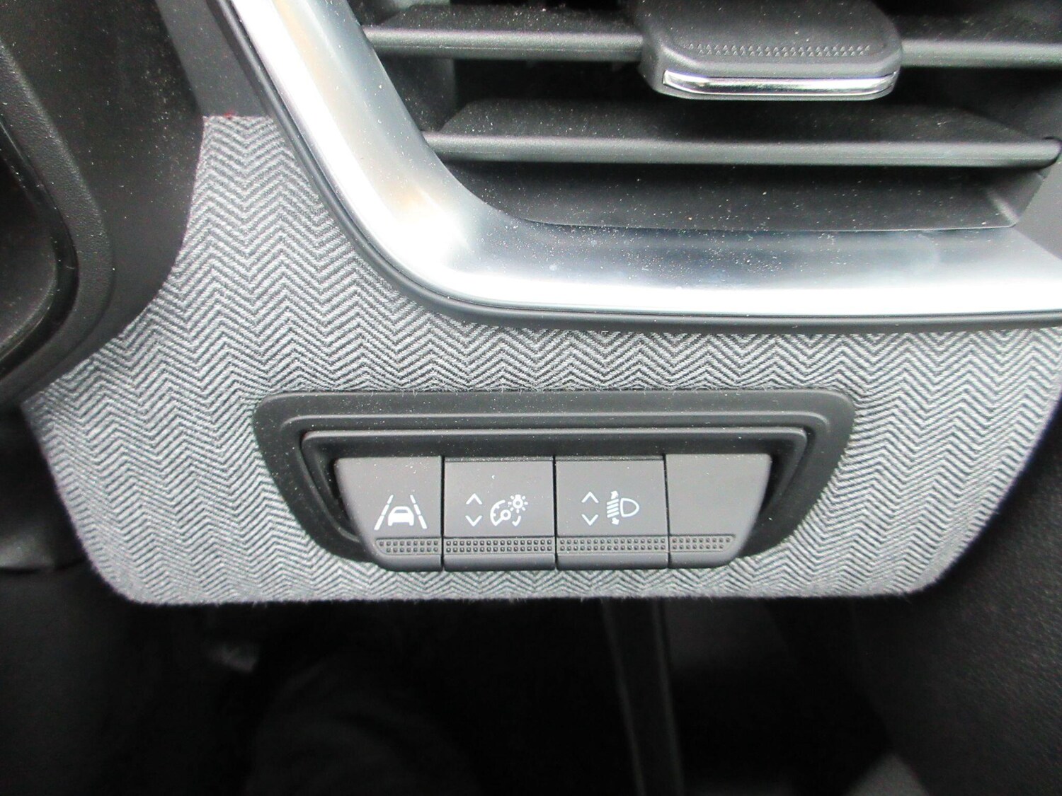 Used Renault Clio 2024 for sale - 76259455: Photo 40