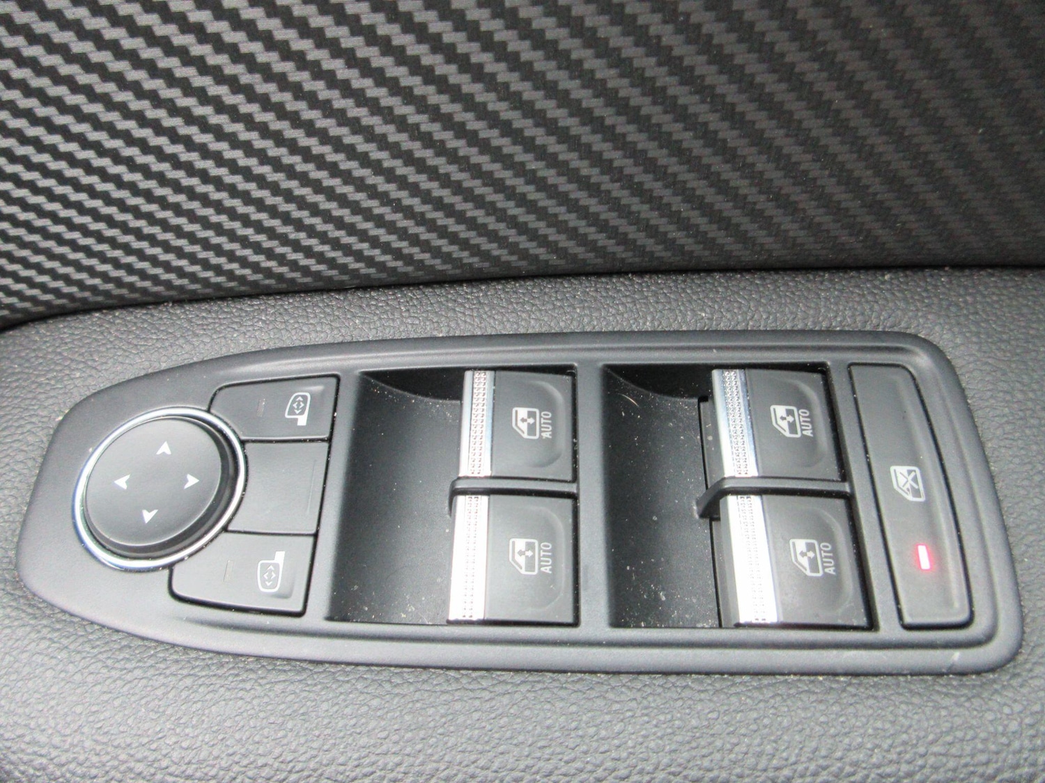 Used Renault Captur 2023 for sale - 77344582: Photo 40