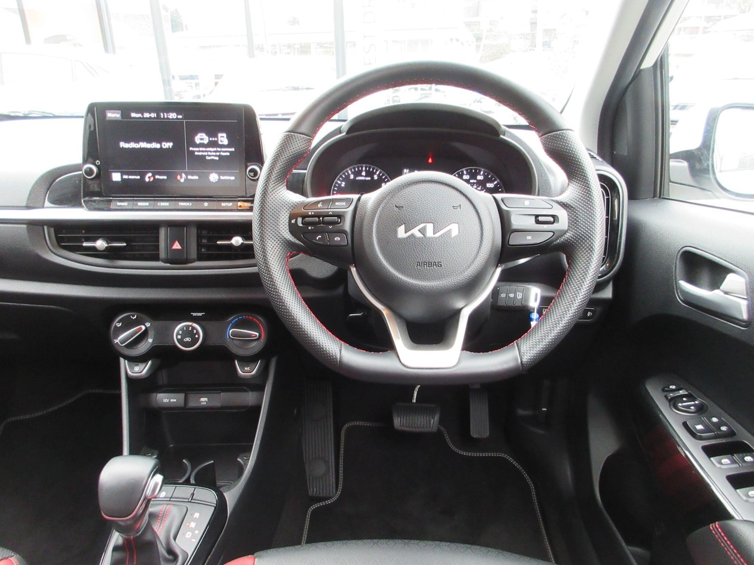 Used Kia Picanto 2023 for sale - 77343943: Photo 12